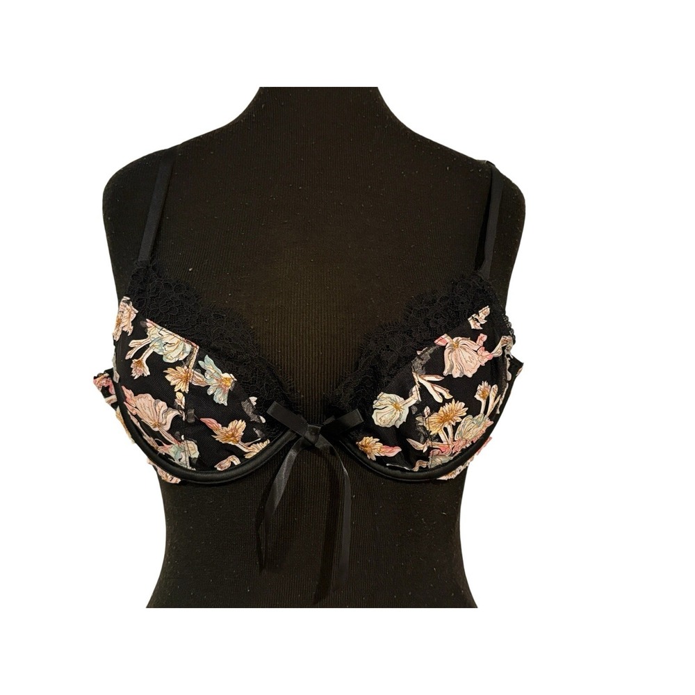 NWT Victoria's Secret Dream Angels Unlined Demi Bra‎ Floral Lace 36B